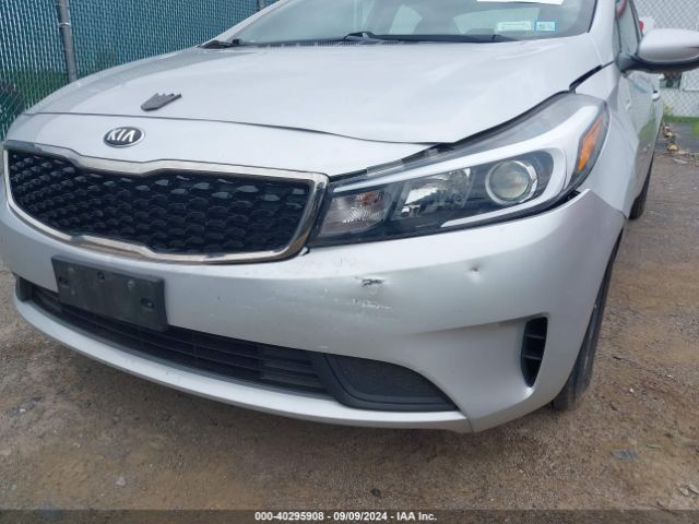 Photo 5 VIN: 3KPFL4A74HE092978 - KIA FORTE 