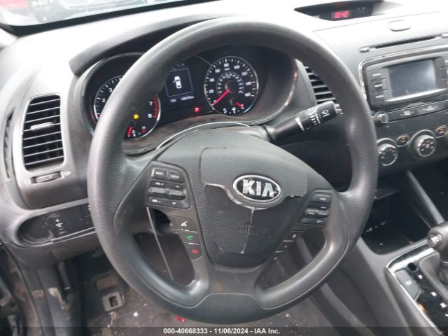 Photo 6 VIN: 3KPFL4A74HE098229 - KIA FORTE 