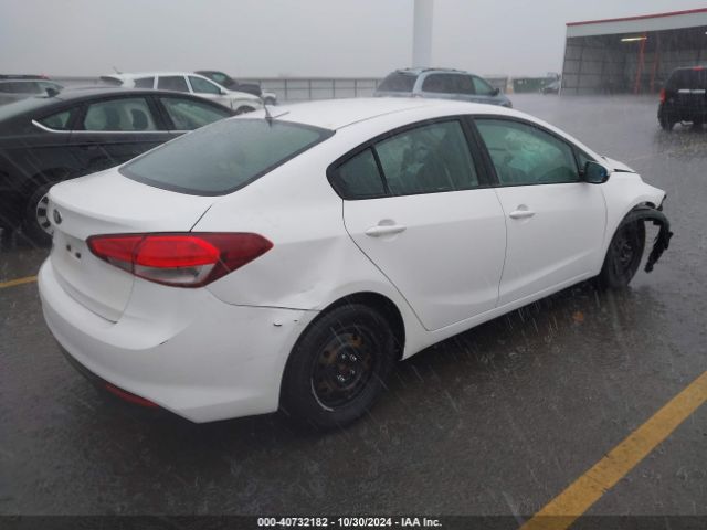 Photo 3 VIN: 3KPFL4A74HE107897 - KIA FORTE 