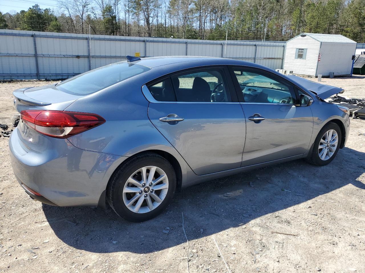 Photo 2 VIN: 3KPFL4A74HE112520 - KIA FORTE 