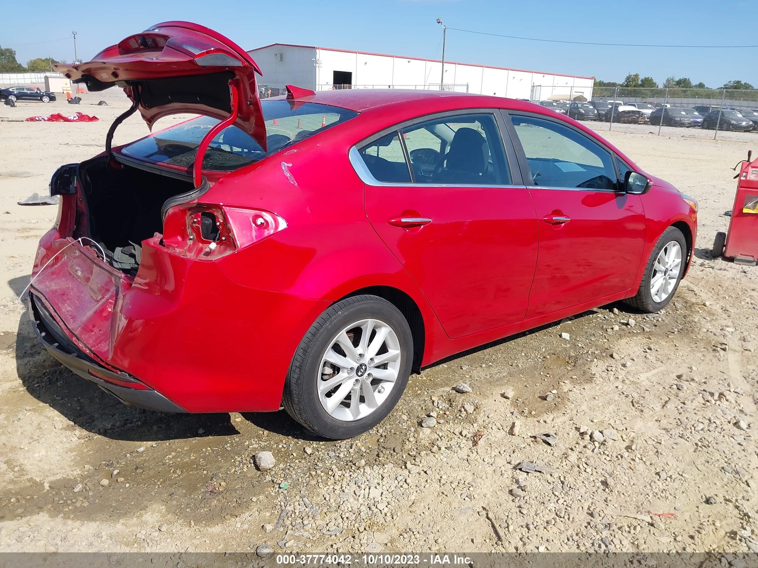 Photo 3 VIN: 3KPFL4A74HE115918 - KIA FORTE 