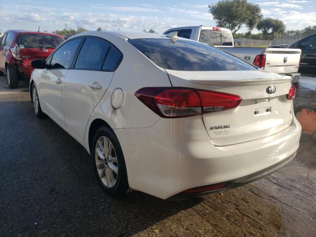 Photo 2 VIN: 3KPFL4A74HE120388 - KIA FORTE LX 