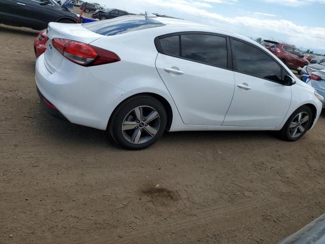 Photo 2 VIN: 3KPFL4A74JE170939 - KIA FORTE 