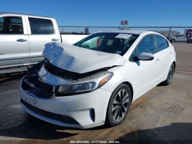 Photo 1 VIN: 3KPFL4A74JE175042 - KIA FORTE 