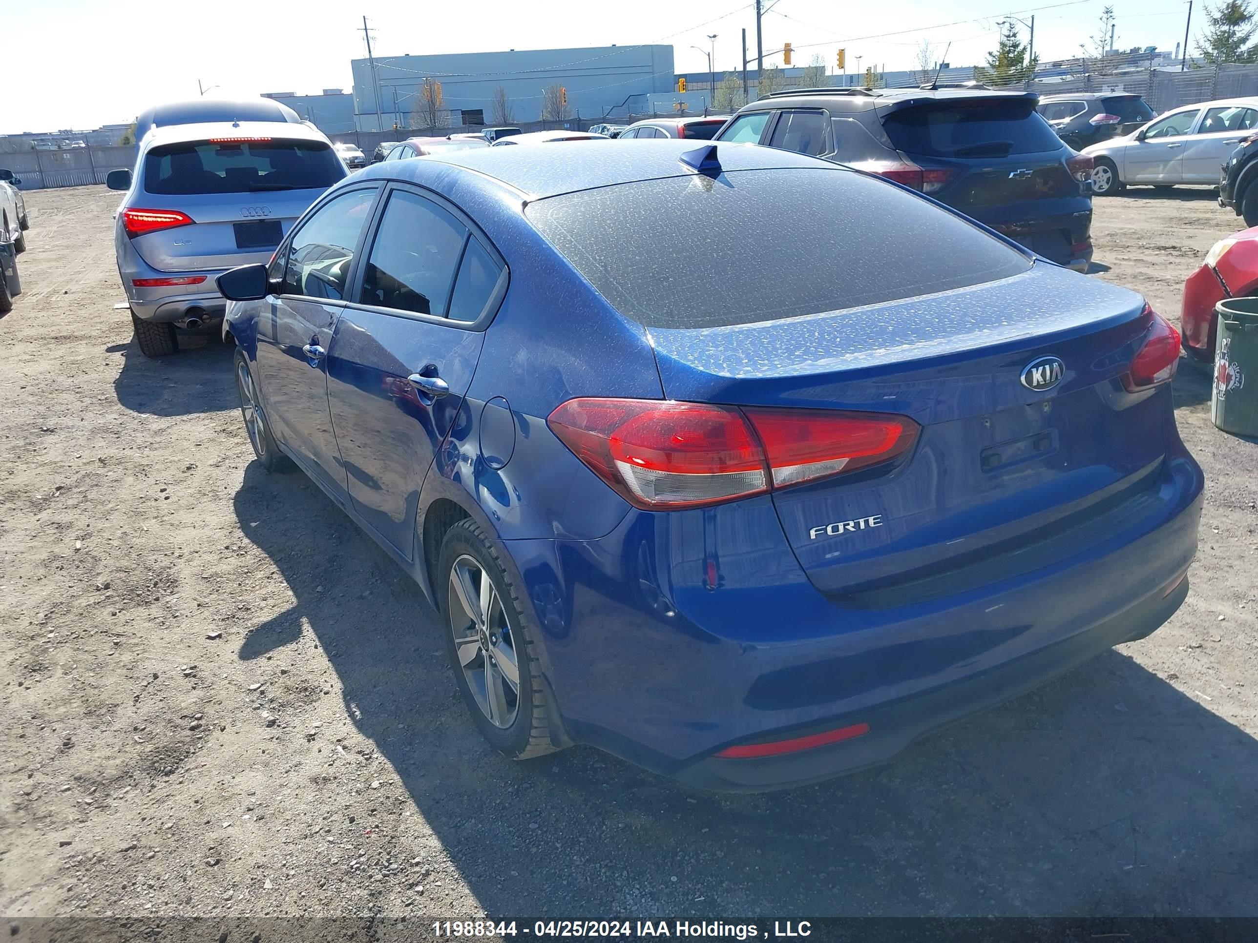 Photo 2 VIN: 3KPFL4A74JE181598 - KIA FORTE 