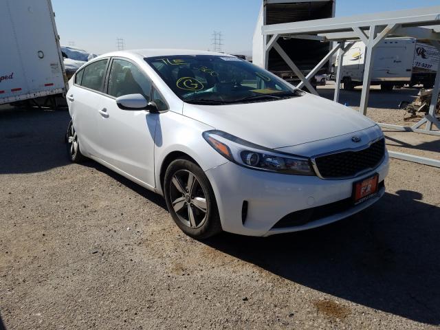 Photo 0 VIN: 3KPFL4A74JE208024 - KIA FORTE LX 