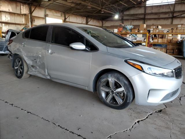 Photo 3 VIN: 3KPFL4A74JE224577 - KIA FORTE LX 