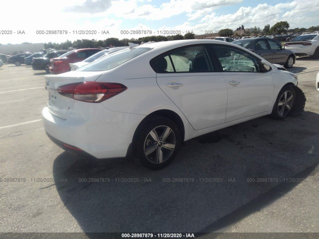 Photo 3 VIN: 3KPFL4A74JE243808 - KIA FORTE 