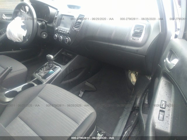 Photo 4 VIN: 3KPFL4A74JE245168 - KIA FORTE 