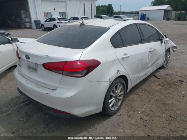 Photo 3 VIN: 3KPFL4A75HE007064 - KIA FORTE 