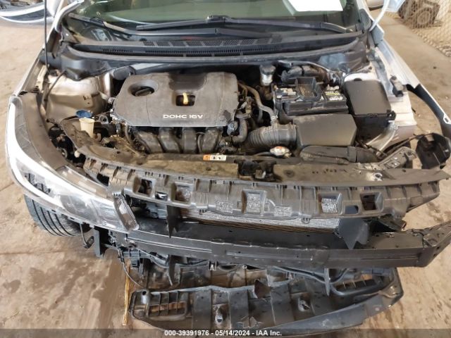 Photo 9 VIN: 3KPFL4A75HE027248 - KIA FORTE 