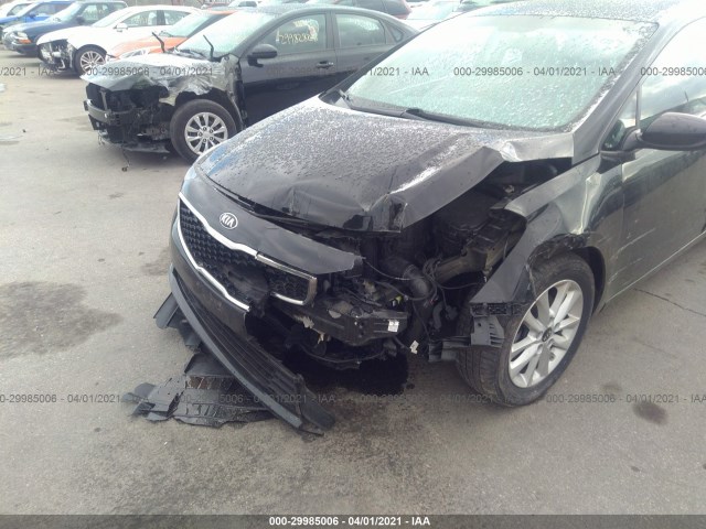 Photo 5 VIN: 3KPFL4A75HE079057 - KIA FORTE 