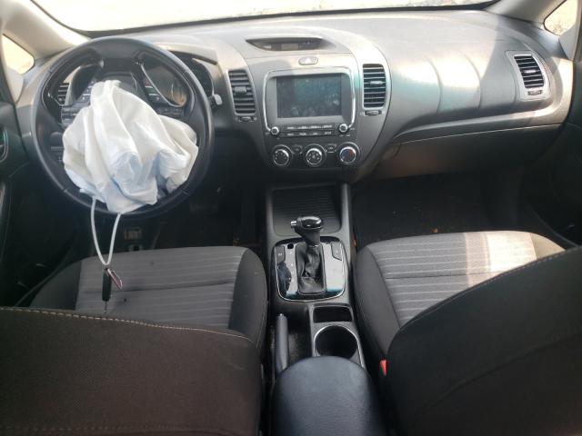 Photo 8 VIN: 3KPFL4A75HE089393 - KIA FORTE LX 