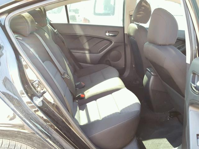 Photo 5 VIN: 3KPFL4A75HE108749 - KIA FORTE LX 