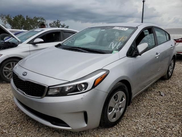 Photo 1 VIN: 3KPFL4A75HE137376 - KIA FORTE LX 