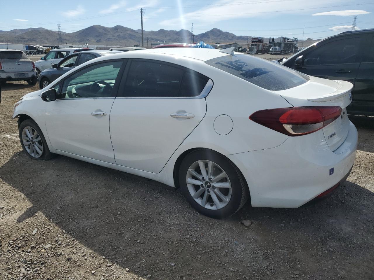 Photo 1 VIN: 3KPFL4A75HE150788 - KIA FORTE 