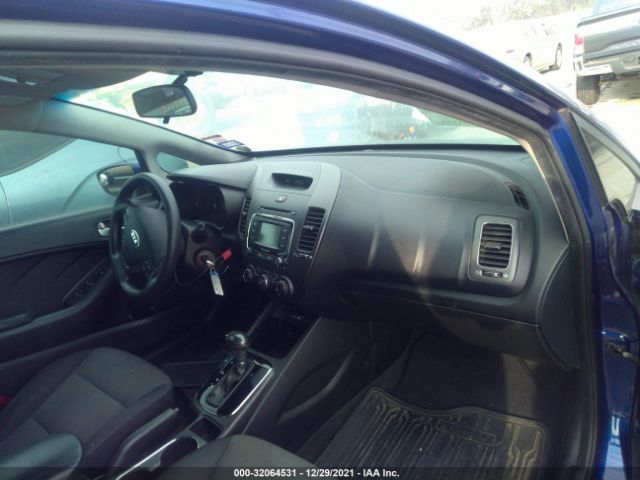 Photo 4 VIN: 3KPFL4A75HE151150 - KIA FORTE 