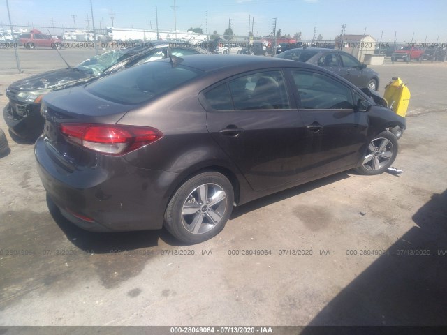 Photo 3 VIN: 3KPFL4A75JE166284 - KIA FORTE 