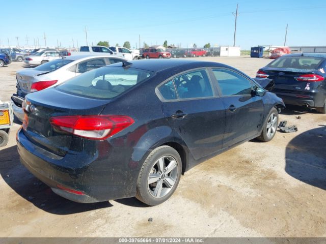 Photo 3 VIN: 3KPFL4A75JE166382 - KIA FORTE 