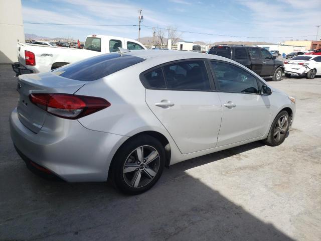 Photo 2 VIN: 3KPFL4A75JE170206 - KIA FORTE LX 