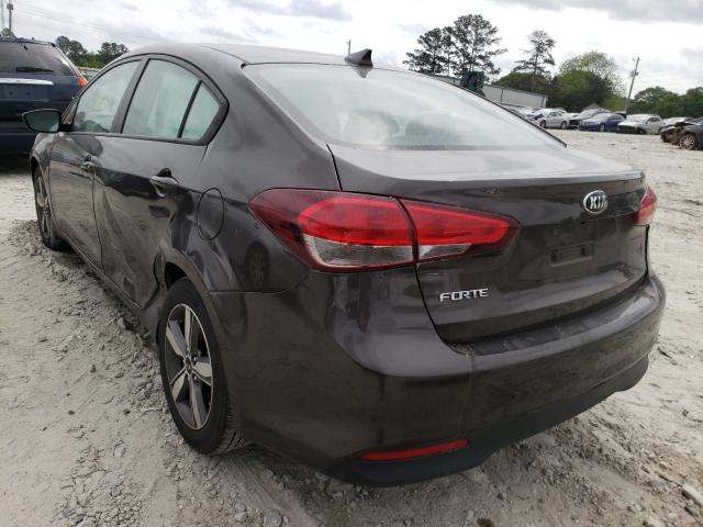 Photo 2 VIN: 3KPFL4A75JE171839 - KIA FORTE LX 