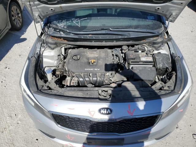 Photo 10 VIN: 3KPFL4A75JE197311 - KIA FORTE 