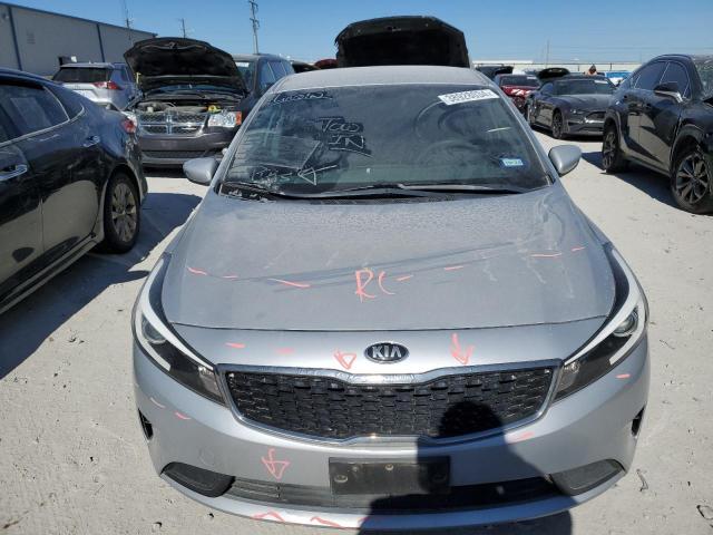 Photo 4 VIN: 3KPFL4A75JE197311 - KIA FORTE 