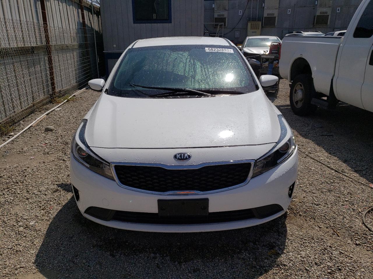 Photo 4 VIN: 3KPFL4A75JE212387 - KIA FORTE 