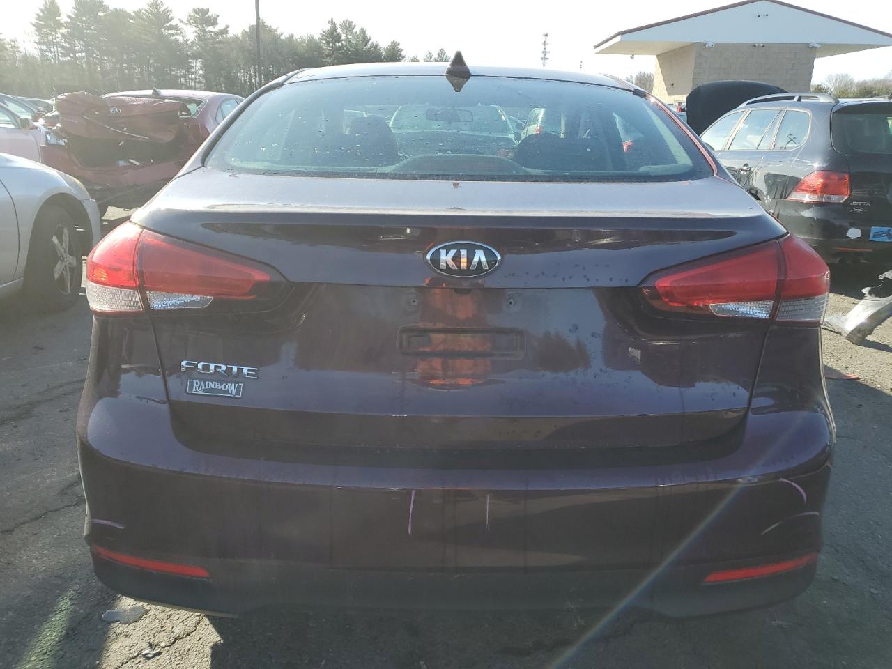 Photo 5 VIN: 3KPFL4A75JE215449 - KIA FORTE 