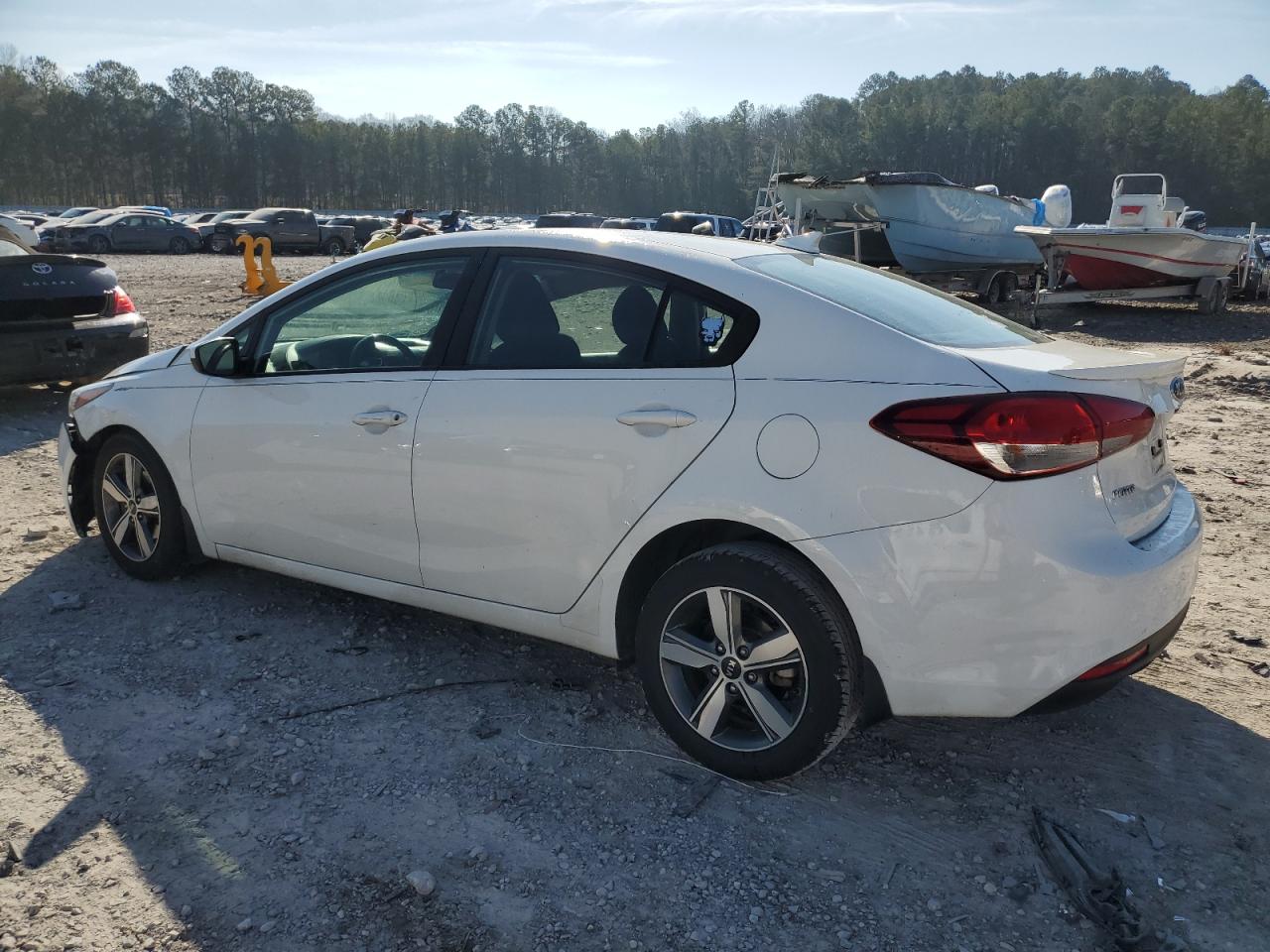 Photo 1 VIN: 3KPFL4A75JE229870 - KIA FORTE 