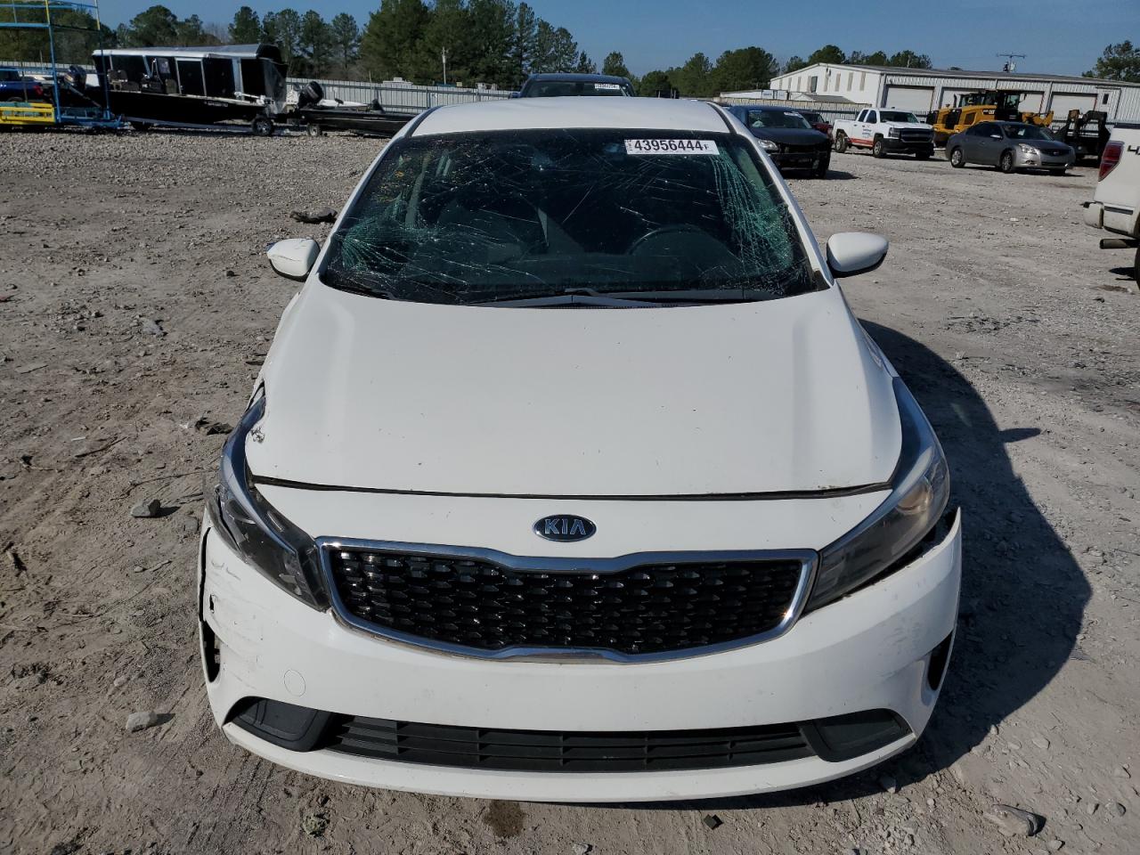 Photo 4 VIN: 3KPFL4A75JE229870 - KIA FORTE 