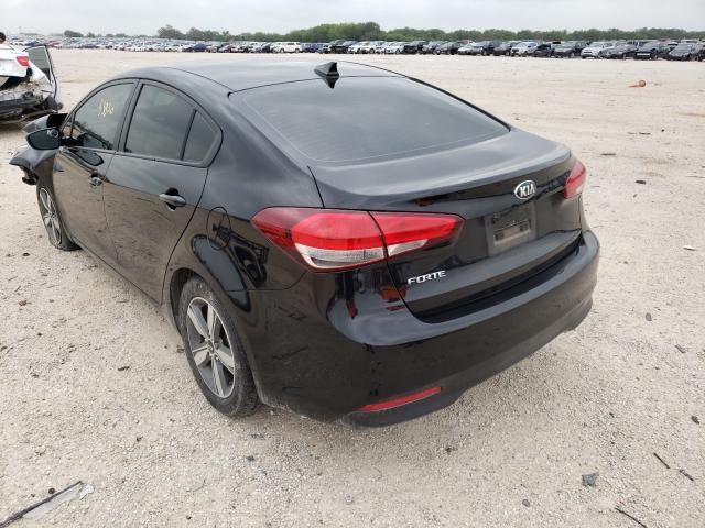 Photo 2 VIN: 3KPFL4A75JE252694 - KIA FORTE LX 