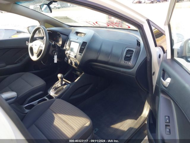 Photo 4 VIN: 3KPFL4A75JE257636 - KIA FORTE 