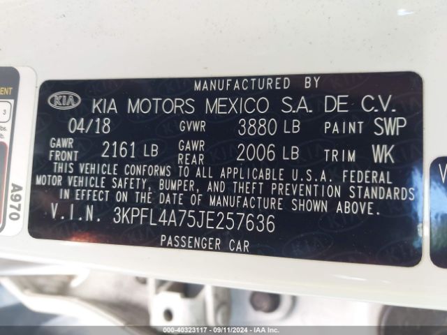 Photo 8 VIN: 3KPFL4A75JE257636 - KIA FORTE 