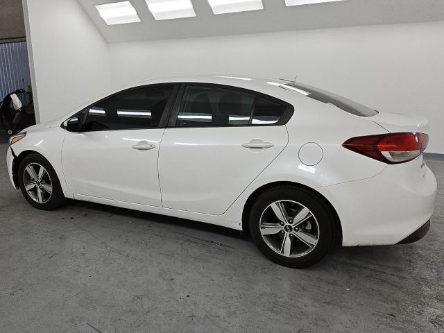 Photo 1 VIN: 3KPFL4A75JE259306 - KIA FORTE LX 