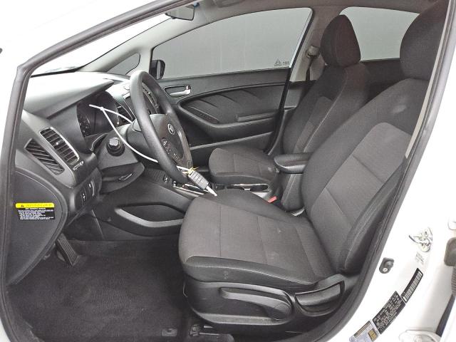 Photo 6 VIN: 3KPFL4A75JE259306 - KIA FORTE LX 