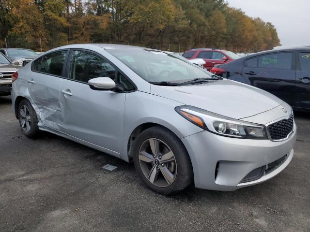 Photo 3 VIN: 3KPFL4A75JE269463 - KIA FORTE 