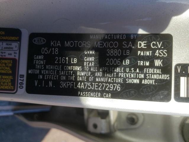 Photo 9 VIN: 3KPFL4A75JE272976 - KIA FORTE LX 