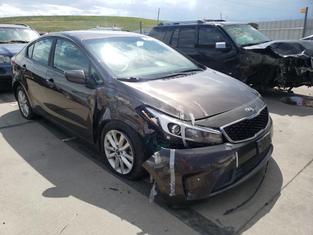 Photo 0 VIN: 3KPFL4A76HE017733 - KIA FORTE LX 