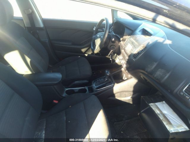 Photo 4 VIN: 3KPFL4A76HE045385 - KIA FORTE 