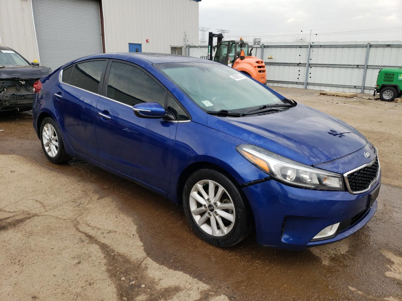 Photo 3 VIN: 3KPFL4A76HE057648 - KIA FORTE 