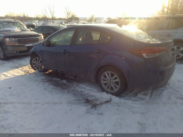 Photo 2 VIN: 3KPFL4A76HE067502 - KIA FORTE 