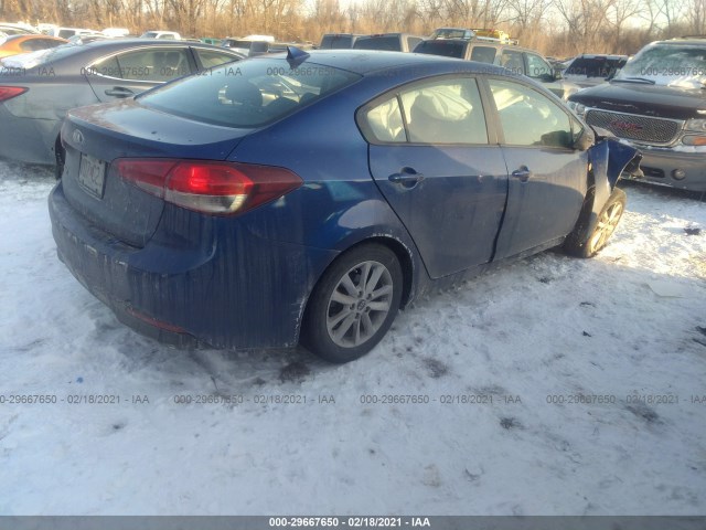 Photo 3 VIN: 3KPFL4A76HE067502 - KIA FORTE 