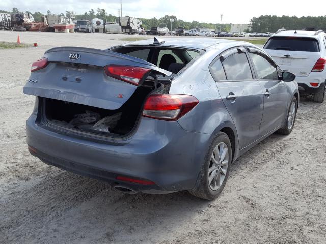 Photo 3 VIN: 3KPFL4A76HE096319 - KIA FORTE LX 