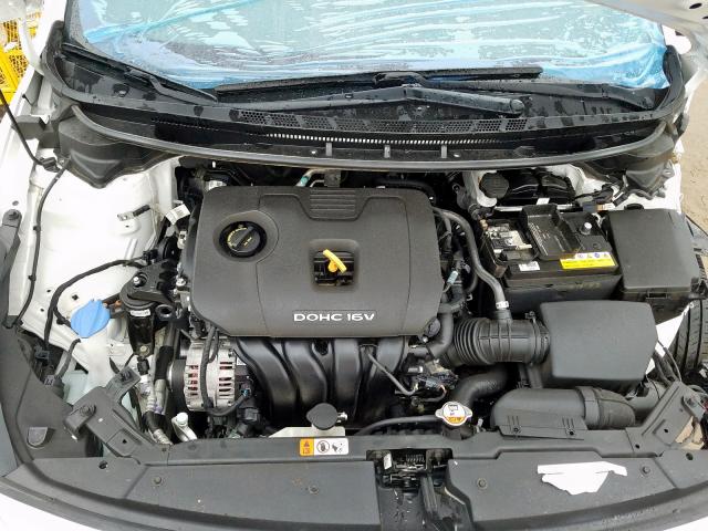 Photo 6 VIN: 3KPFL4A76HE108372 - KIA FORTE LX 