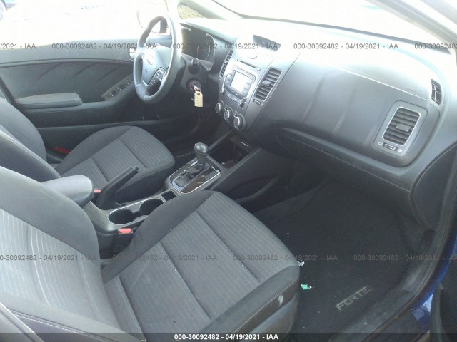 Photo 4 VIN: 3KPFL4A76HE153117 - KIA FORTE 