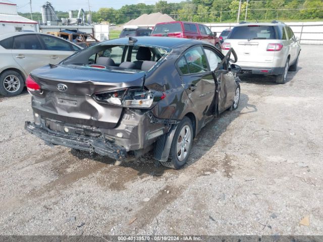 Photo 3 VIN: 3KPFL4A76JE164057 - KIA FORTE 