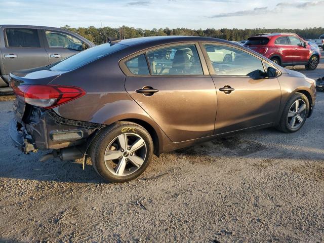 Photo 2 VIN: 3KPFL4A76JE171817 - KIA FORTE LX 