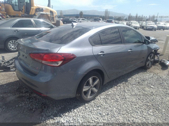 Photo 3 VIN: 3KPFL4A76JE177391 - KIA FORTE 