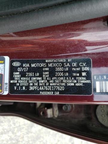 Photo 9 VIN: 3KPFL4A76JE177620 - KIA FORTE LX 